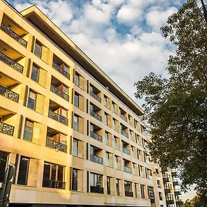 P&o Serviced Solec Apartament