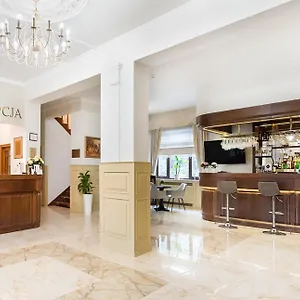 3* Отель Arkadia